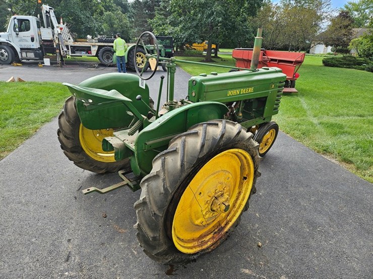 john-deere-h-image-5