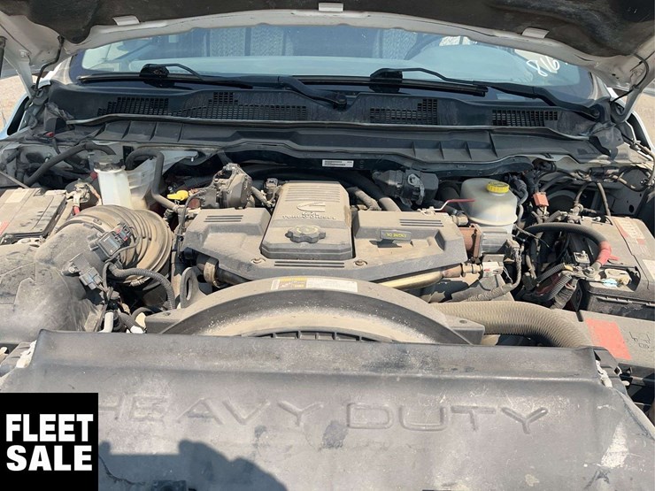2015-dodge-2500-image-26