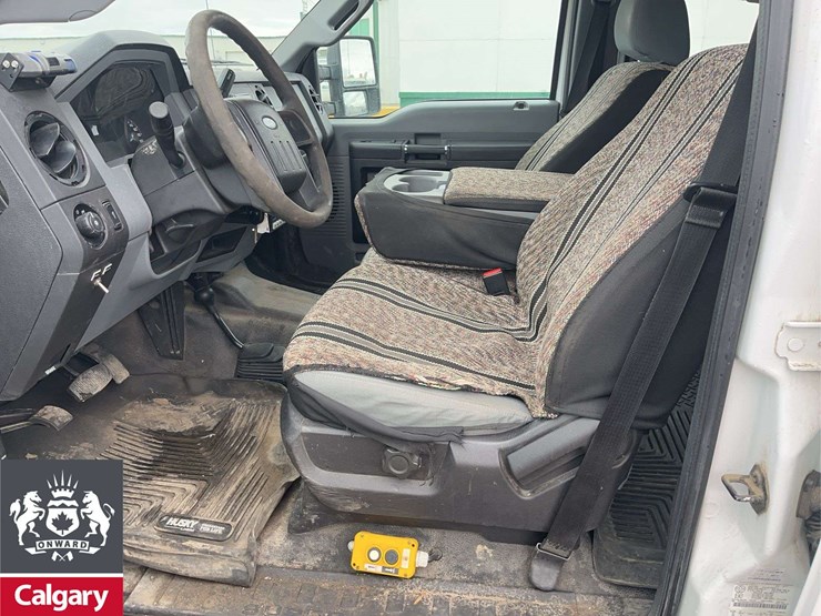 2016-ford-f550-image-13