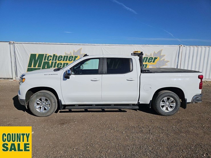 2022-chevrolet-silverado-1500-image-5