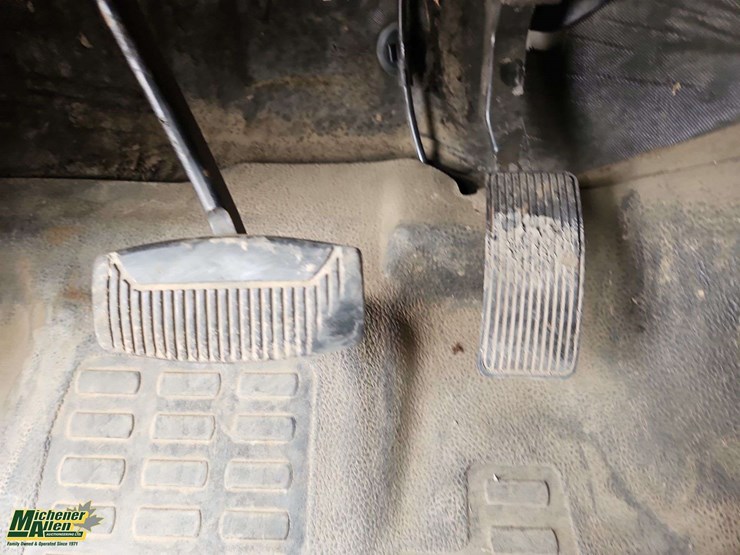 2011-ford-f250-image-22