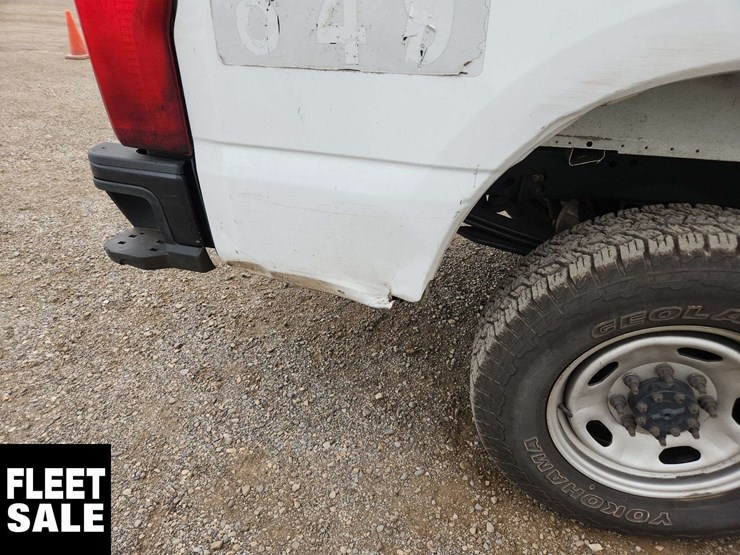 2023-ford-f350-image-36