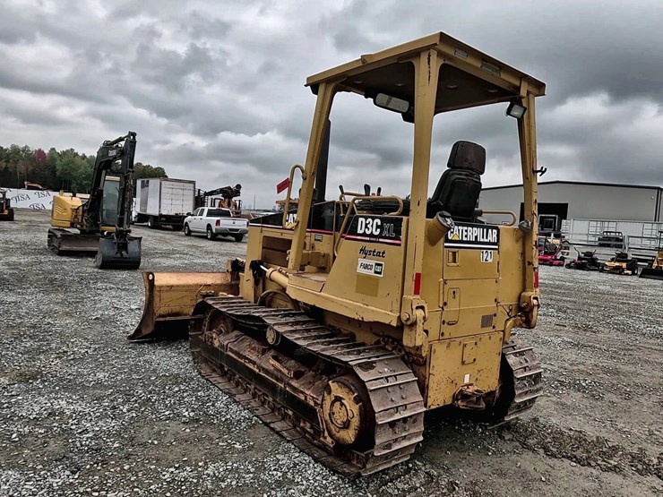 caterpillar-d3c-xl-image-3