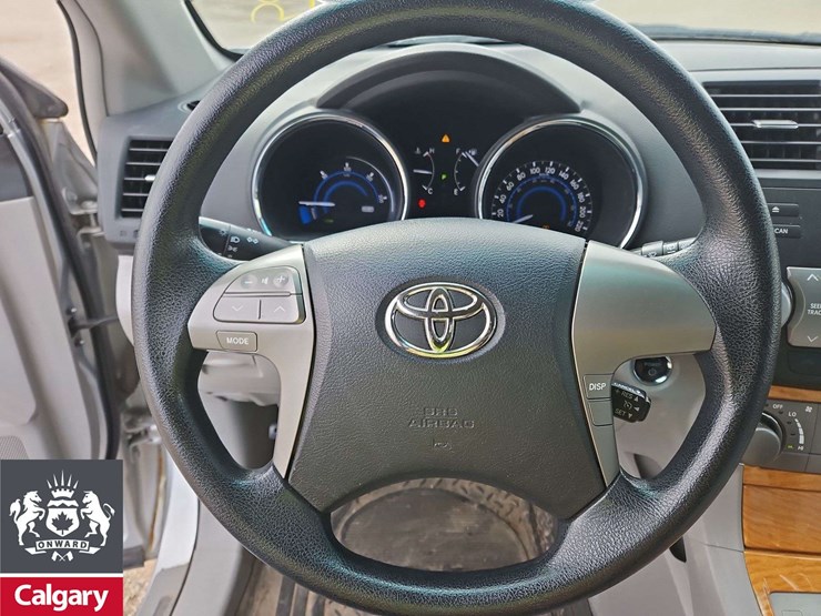 2009-toyota-highlander-hybrid-image-17