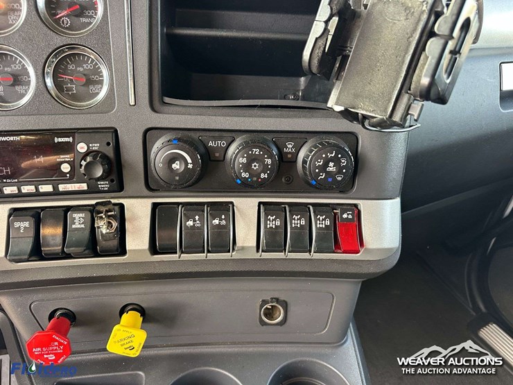 kenworth-t880-image-24