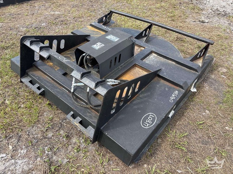 70in-hydraulic-brush-cutter-skid-steer-attachment-image-3