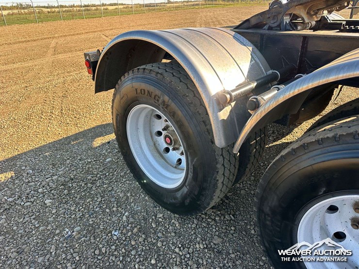 2015-doepker-sd17799-l-t/a-side-dump-trailer-image-31