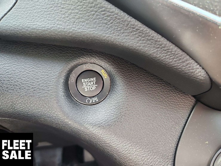 2020-jeep-cherokee-image-25