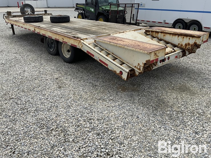2002-felling-de-292-tri/a-flatbed-trailer-for-parts-image-7