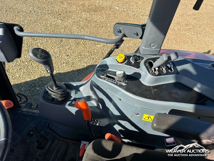 2013-massey-ferguson-4610-image-18