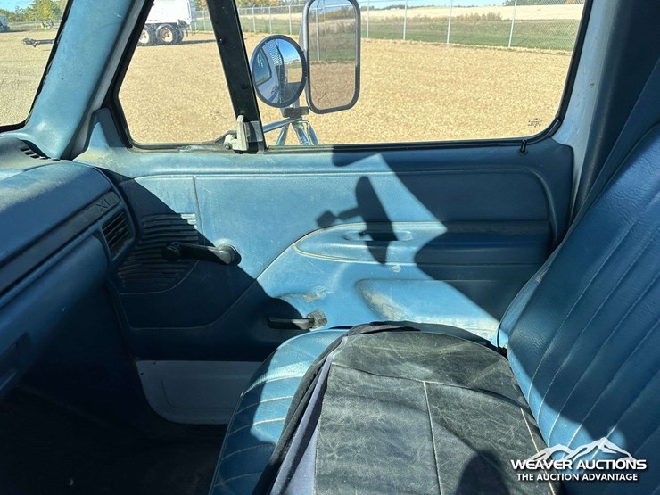 1997-ford-f350-xl-image-8