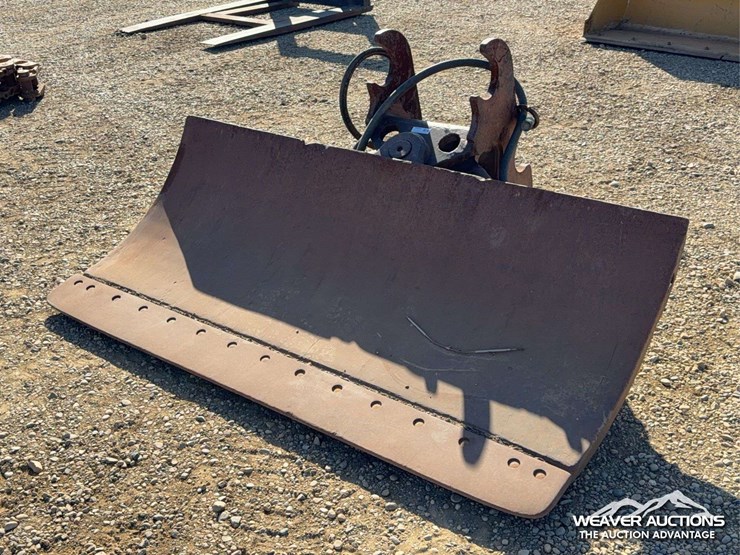 excavator-hydraulic-chuck-blade-image-1