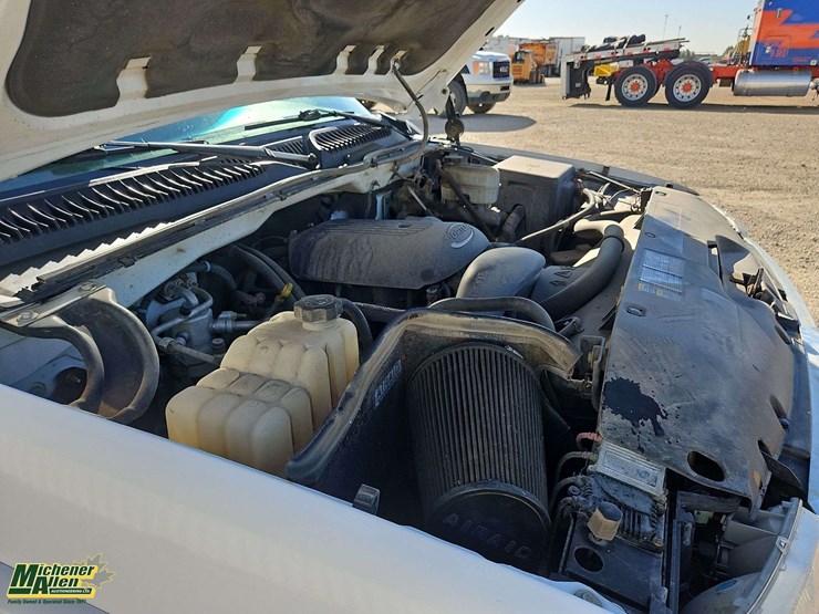 gmc-sierra-2500hd-image-28