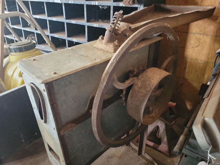 john-deere-no.-1a-feed-grinder-image-2