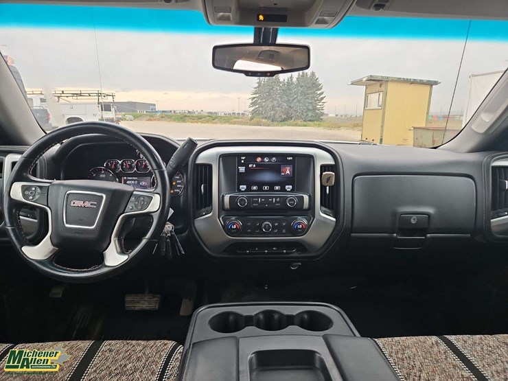 gmc-sierra-1500-image-18