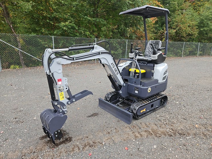 ats-me18-mini-excavator-image-1
