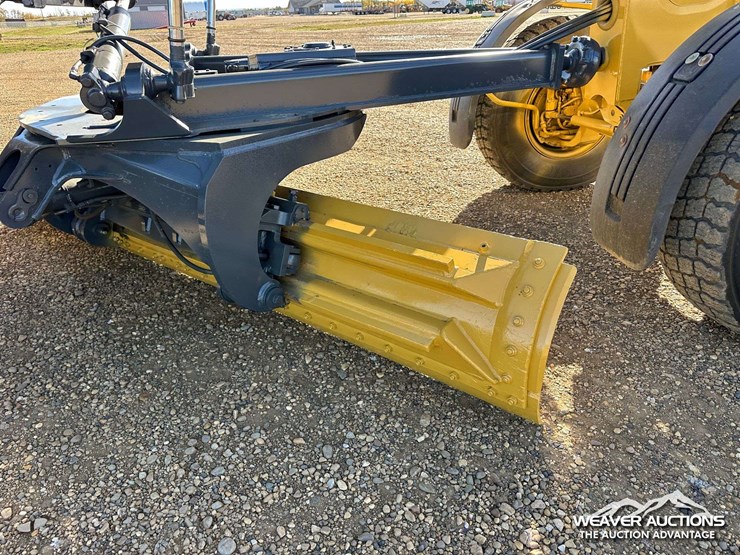 john-deere-15-image-11