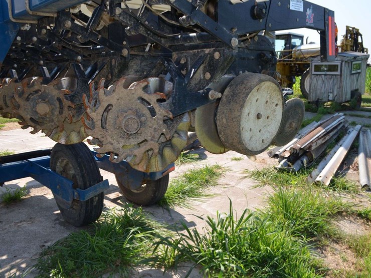 kinze-3500-image-9