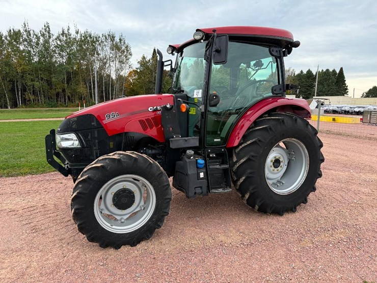 case-ih-farmall-95a-image-1