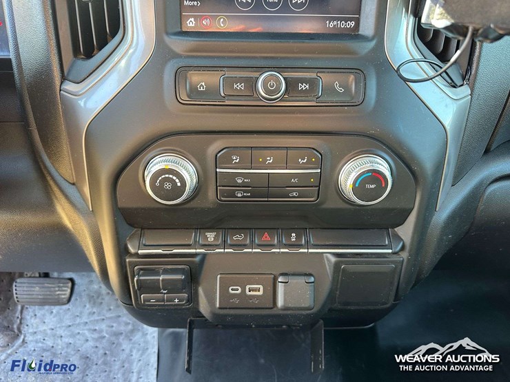 gmc-sierra-2500hd-image-21