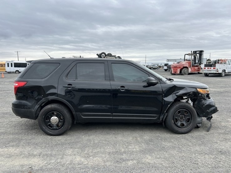 2014-ford-explorer-image-6