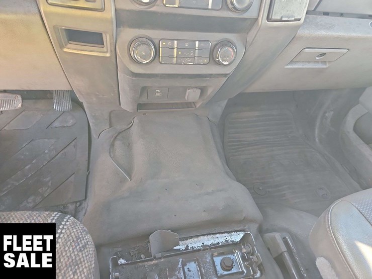 2020-ford-f350-image-19