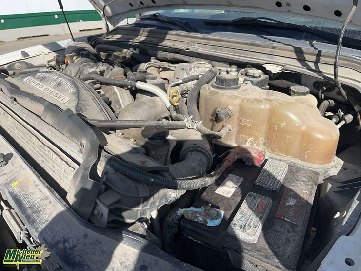 2008-ford-f550-image-23