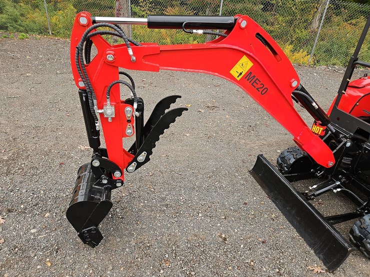 sdlanch-me20-mini-excavator-image-10