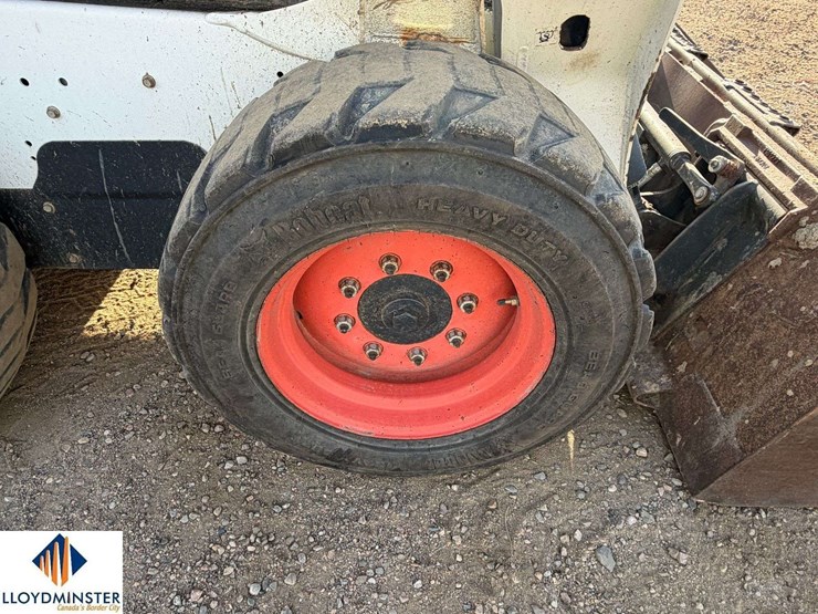 2018-bobcat-s570-image-11