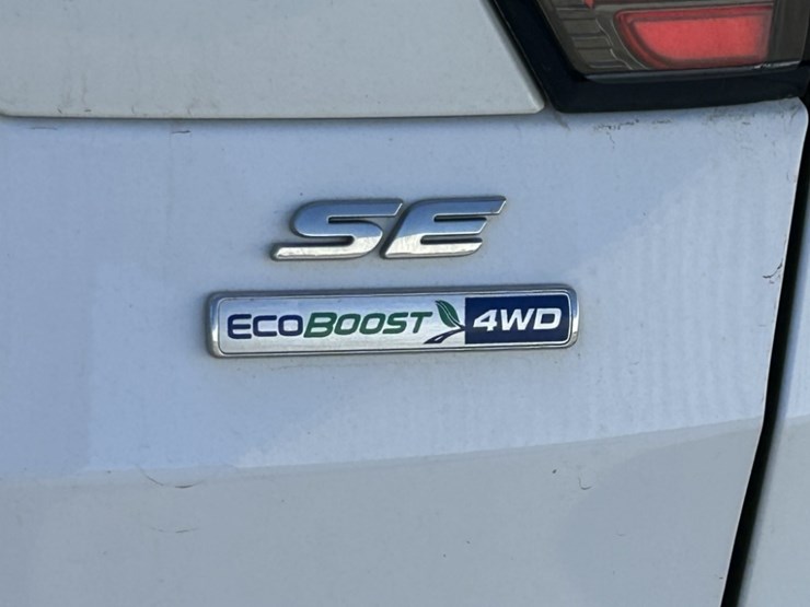 2017-ford-escape-image-11
