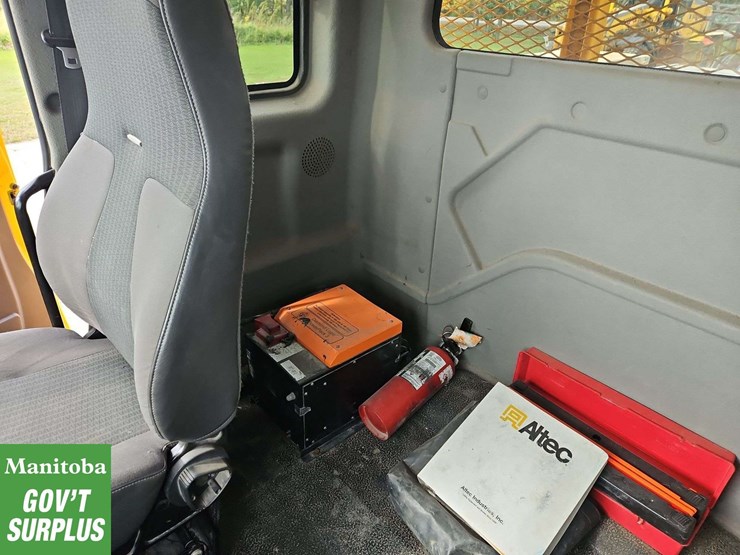 2009-international-durastar-4400-image-15