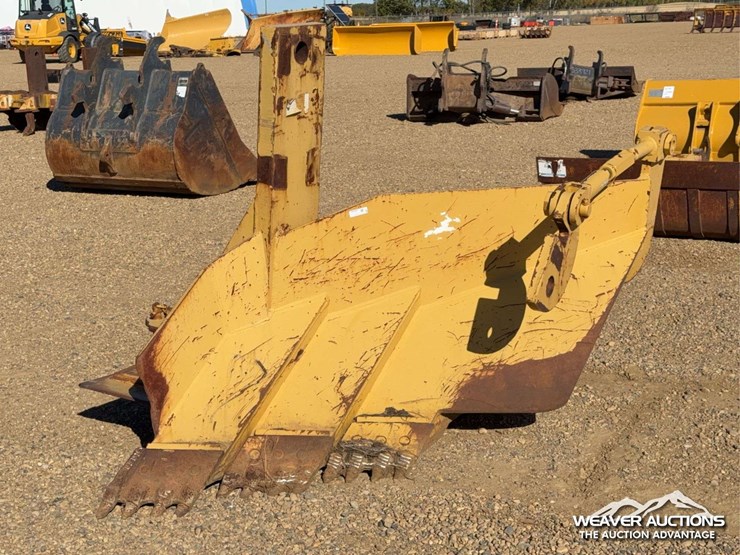 caterpillar-d8-image-1