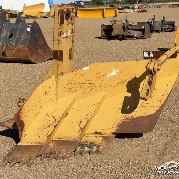 CATERPILLAR D8