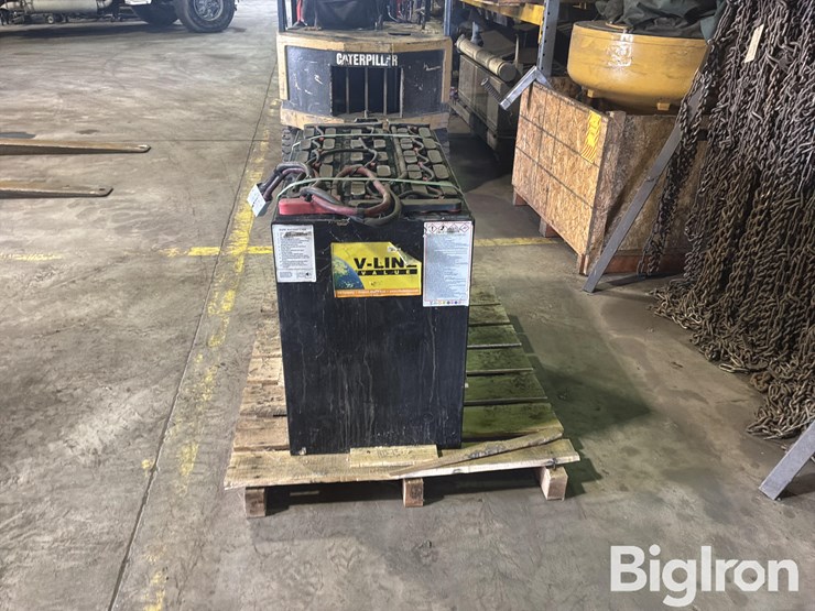 v-line-value-18-125v-17-forklift-battery-image-8