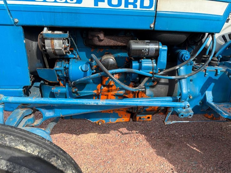 ford-3600-image-13