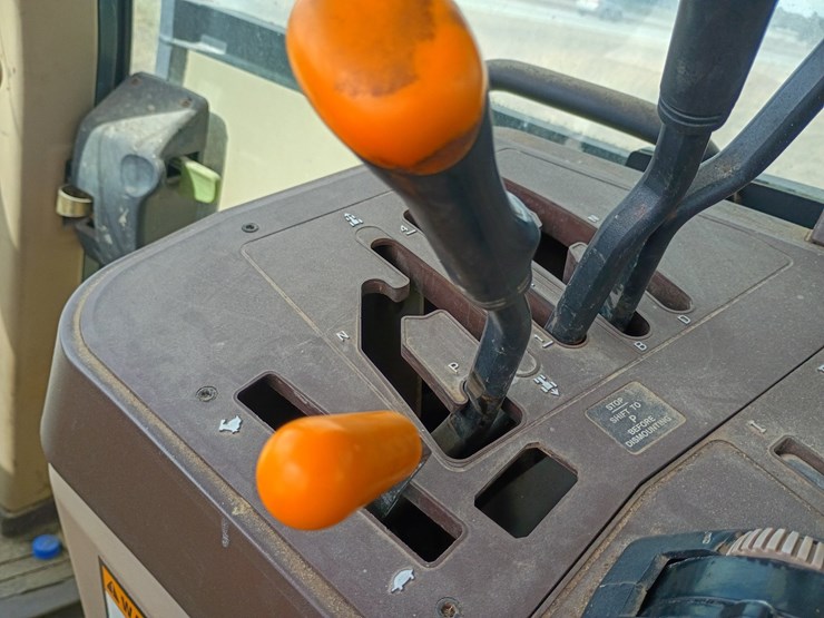 john-deere-6310-image-35