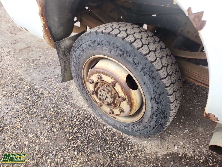 2011-ford-f250-image-11