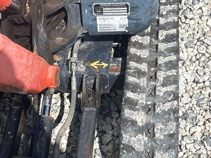 2019-kubota-k008-3-image-11