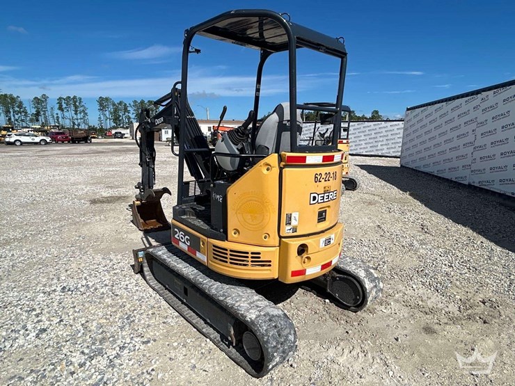 2017-deere-26g-image-4