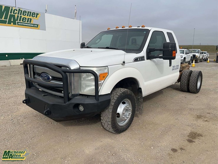 2014-ford-f350-image-1