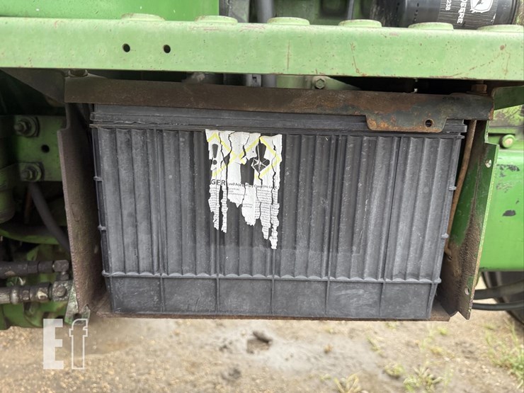 john-deere-4440-image-25