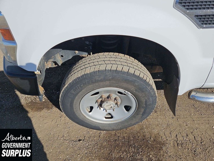 2008-ford-f250-image-9