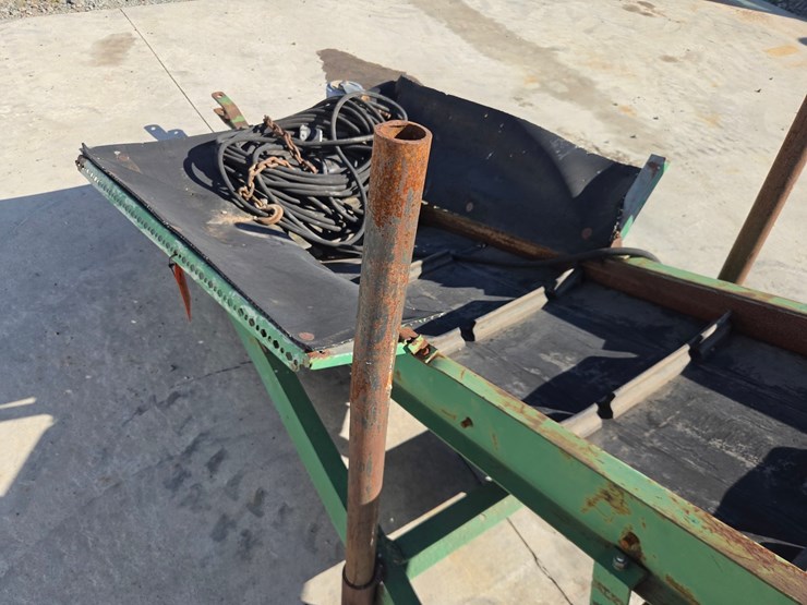 #5660-•-22'-elevated-electric-conveyor-image-11
