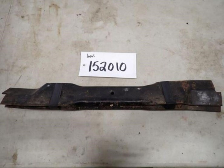 qty-of-2-21.5"-lawn-mower-blades-image-1
