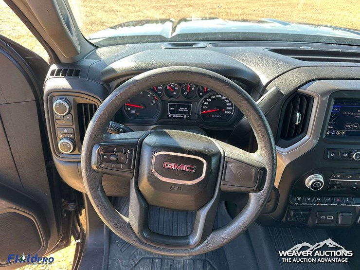 gmc-sierra-2500hd-image-13