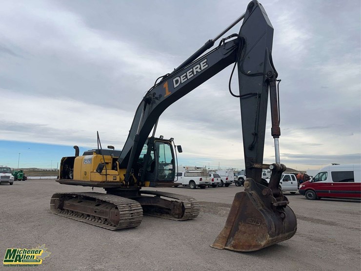 2011-deere-250g-lc-image-7