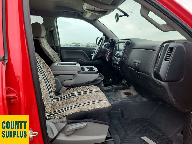2018-chevrolet-silverado-1500-image-16