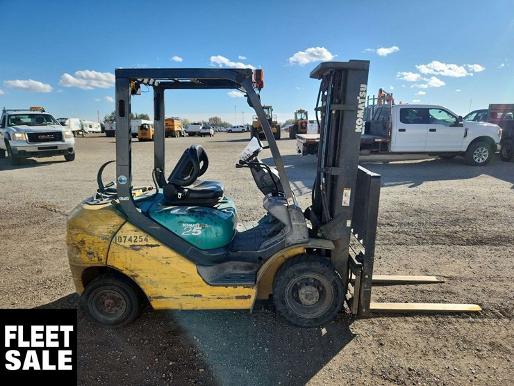 2008-komatsu-fg25t-16-image-6