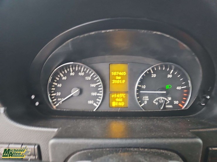 2013-mercedes-benz-sprinter-3500-image-18