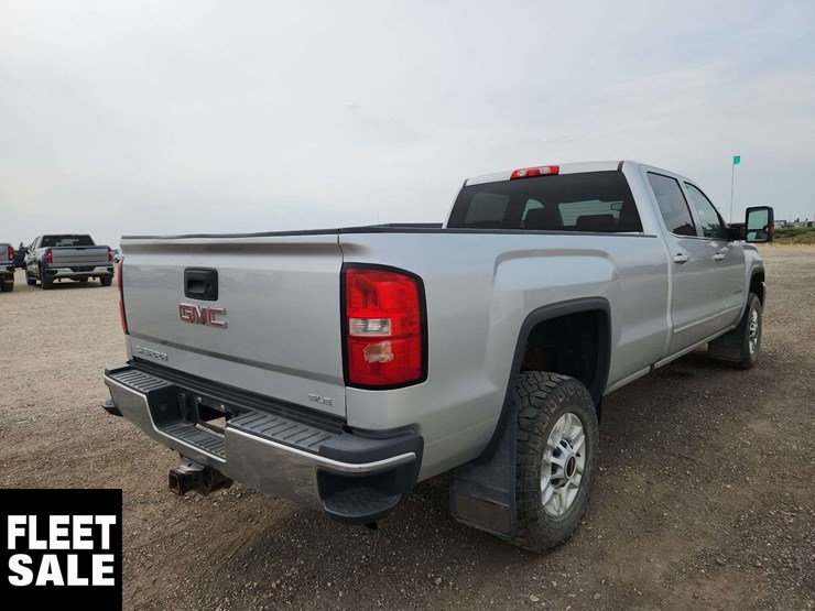 2019-gmc-sierra-2500hd-image-4